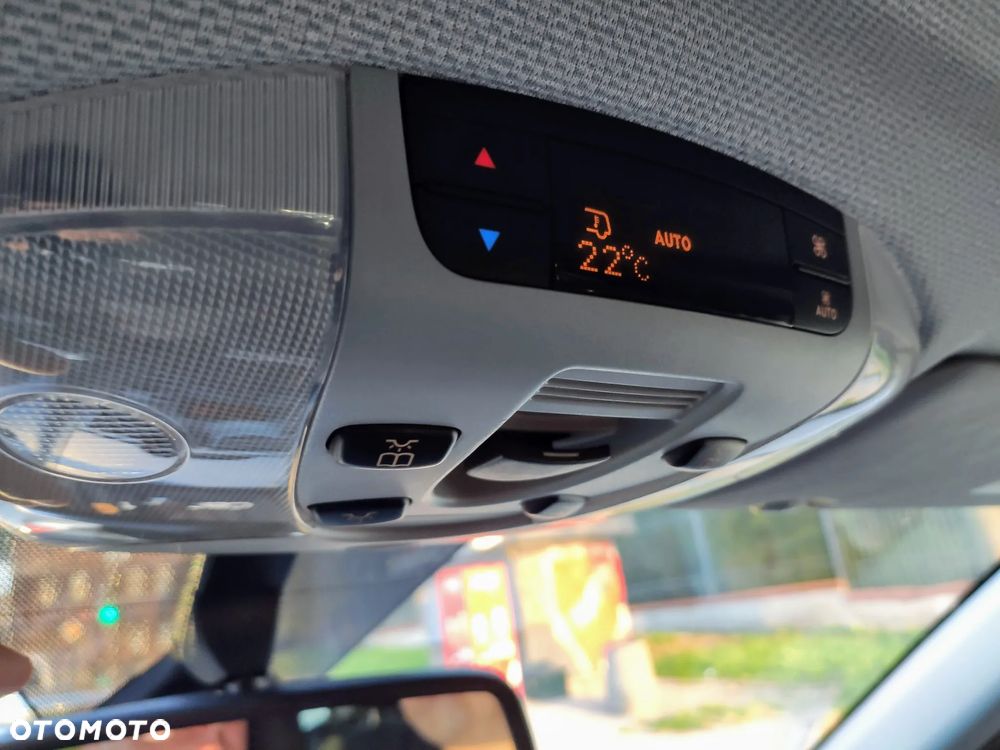 Mercedes-Benz Viano - 34