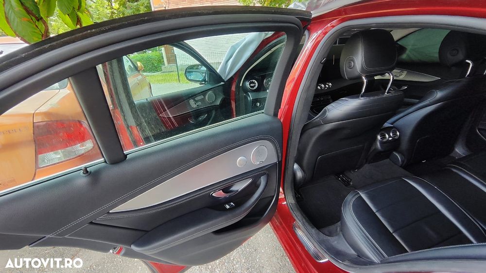 Mercedes-Benz E 200 d 9G-TRONIC AMG Line - 23