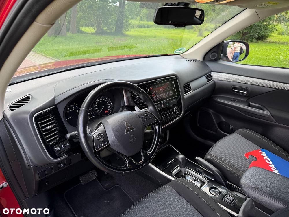 Mitsubishi Outlander 2.0 2WD CVT Diamant Edition - 14