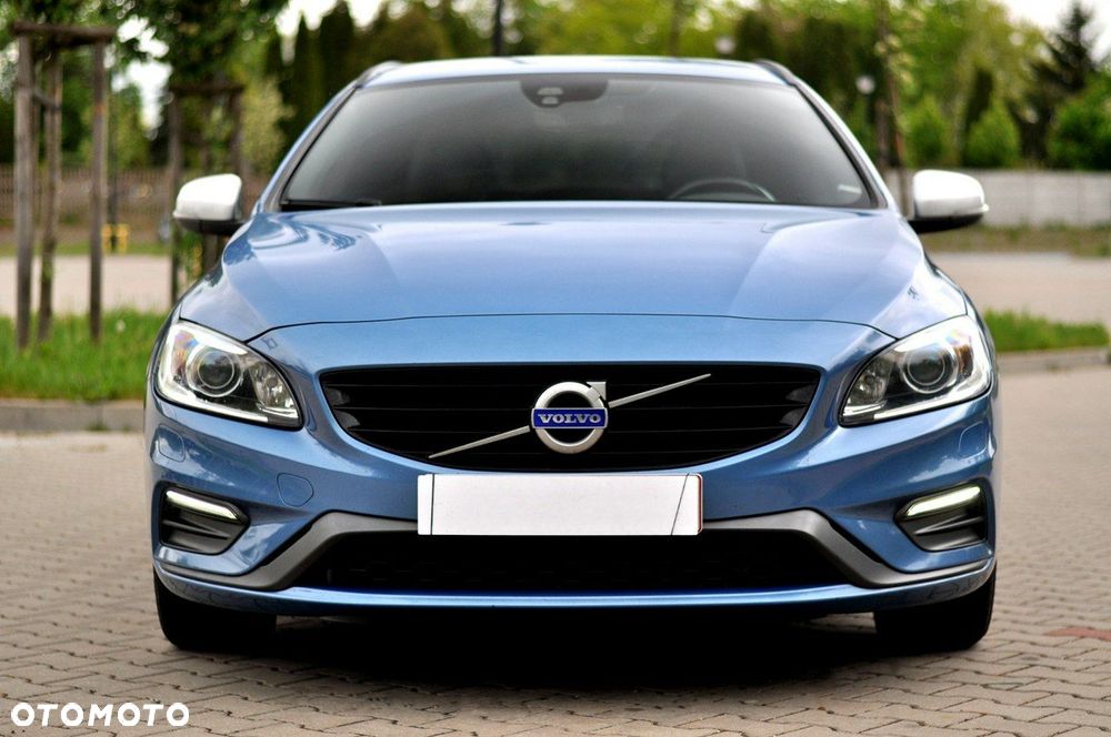 Volvo V60 D3 Drive-E R-Design Momentum - 30