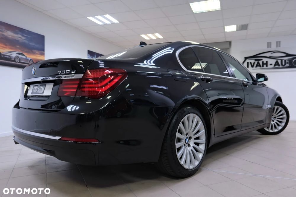 BMW Seria 7 730d xDrive - 16