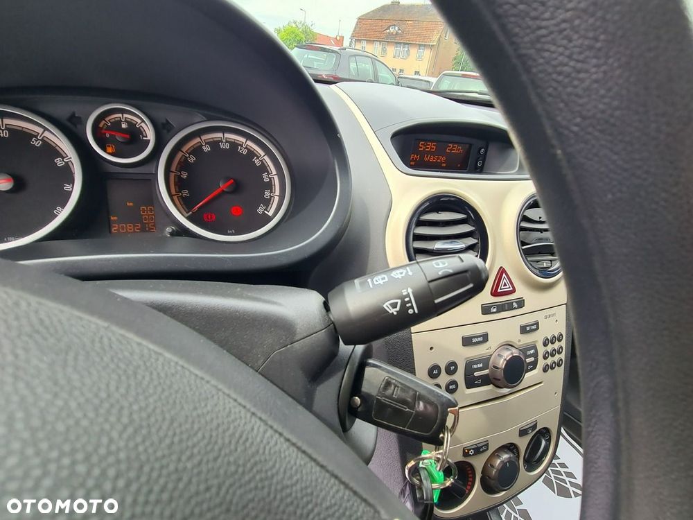 Opel Corsa 1.2 16V Edition - 11