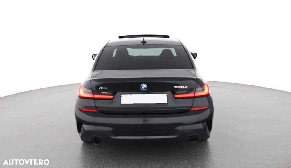 BMW Seria 3 330e iPerformance AT M Sport - 5