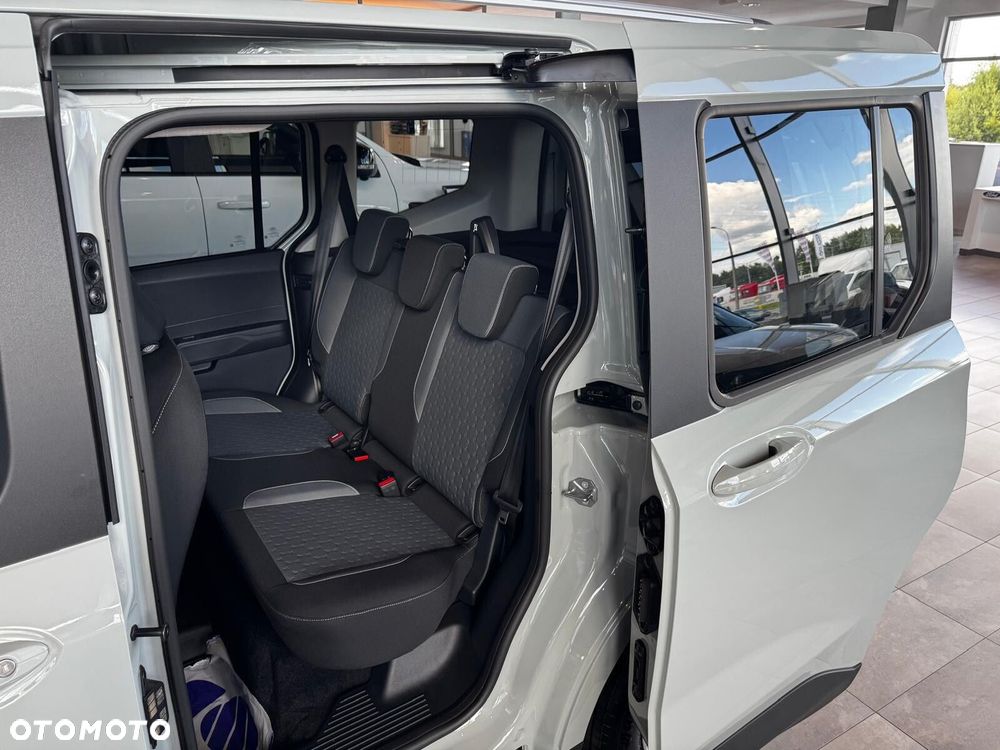 Ford Tourneo Tourneo Courier Titanium A7 - 16