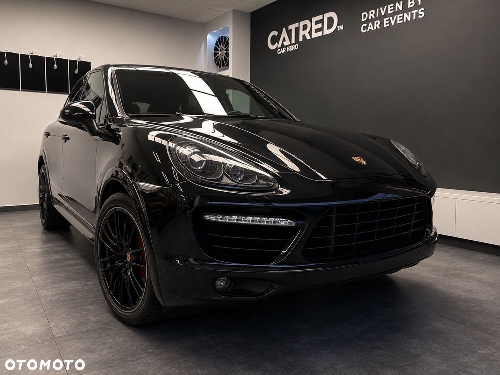 Porsche Cayenne - 24