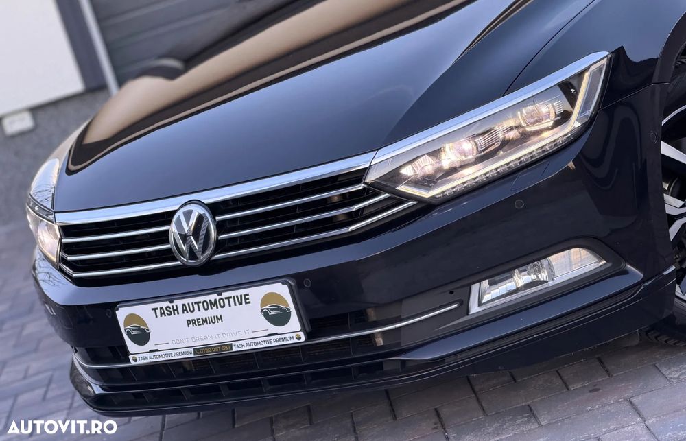 Volkswagen Passat - 12