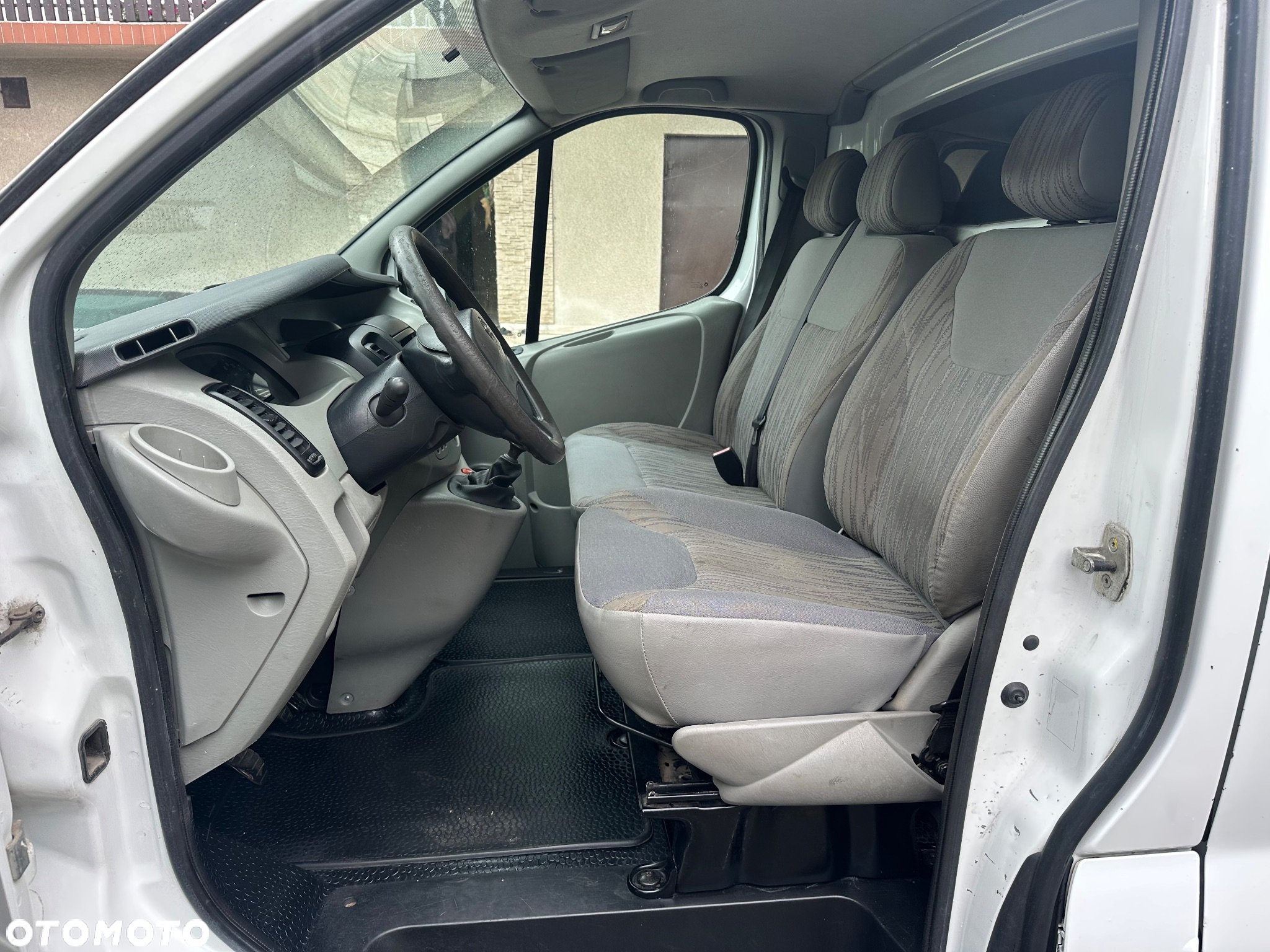 Nissan Primastar - 16
