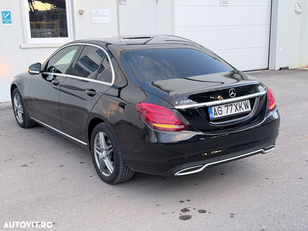 Mercedes-Benz C 200 4MATIC 7G-TRONIC Avantgarde - 7