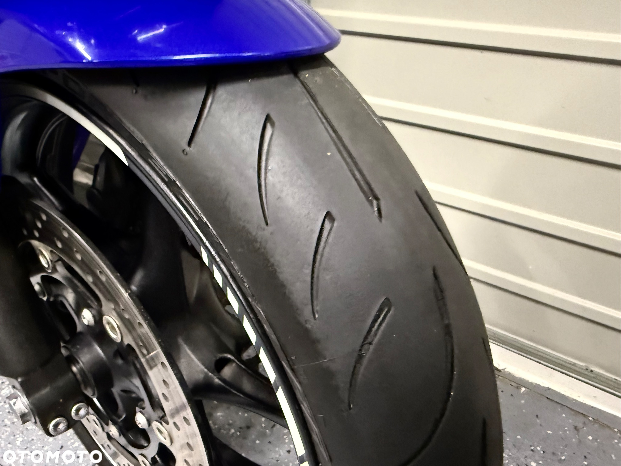 Yamaha R6 - 7