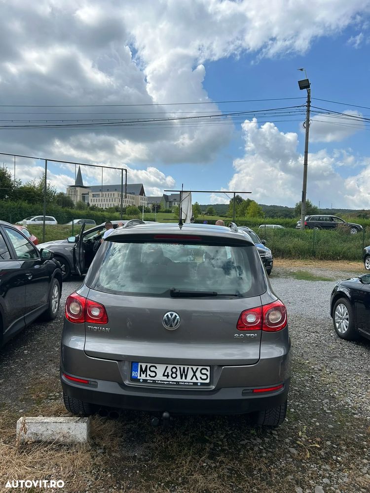 Volkswagen Tiguan 2.0 TDI DPF 4Motion Automatik Trend & Fun - 2