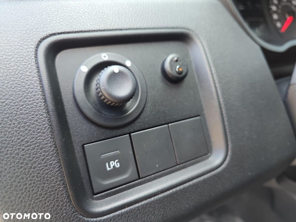 Dacia Duster 1.0 TCe Comfort - 17