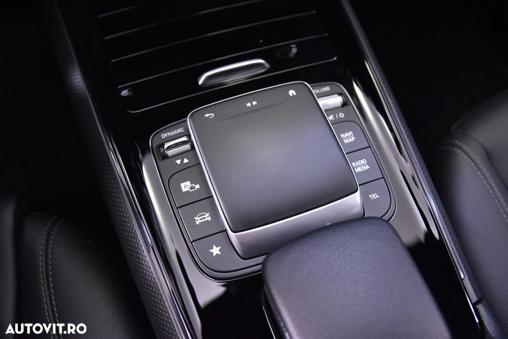 Mercedes-Benz GLA 200 d Aut. - 17