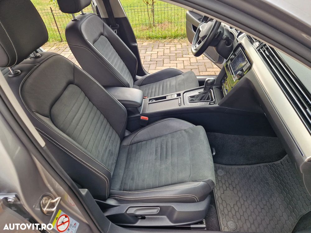 Volkswagen Passat - 19