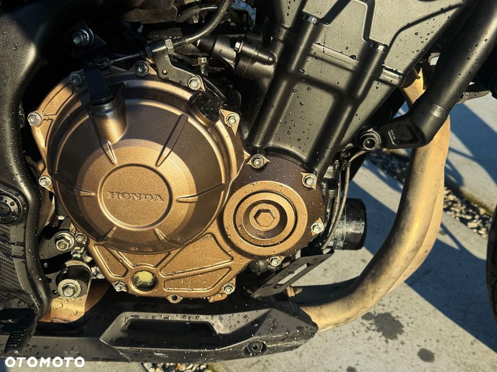 Honda CB - 10