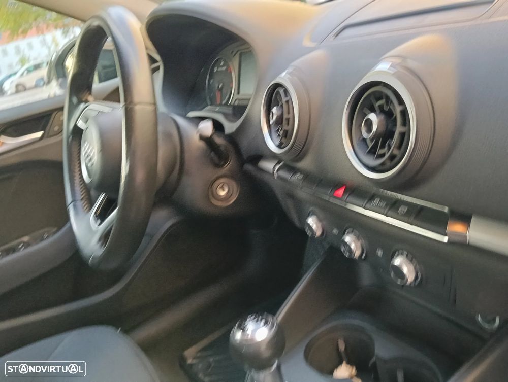 Audi A3 Limousine 1.6 TDI Sport - 38