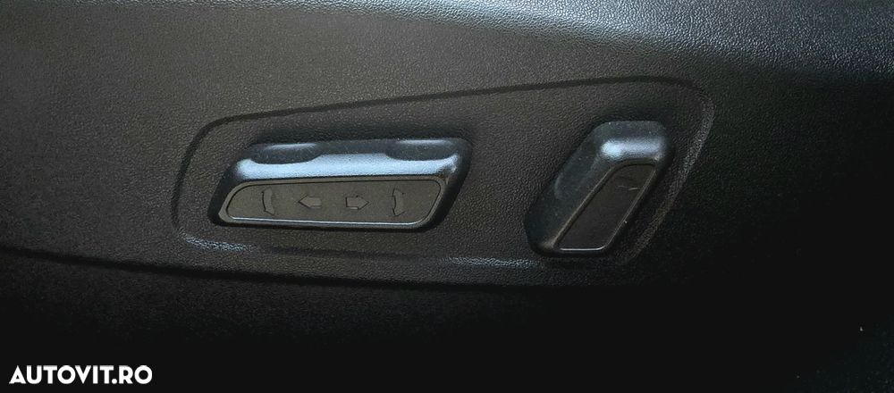 Kia Sportage 2,0 CRDI AWD Aut. Platinum - 8