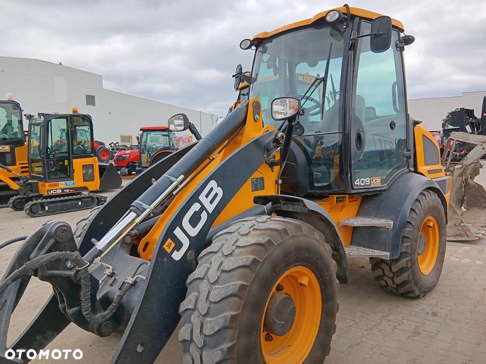 JCB 409 - 17