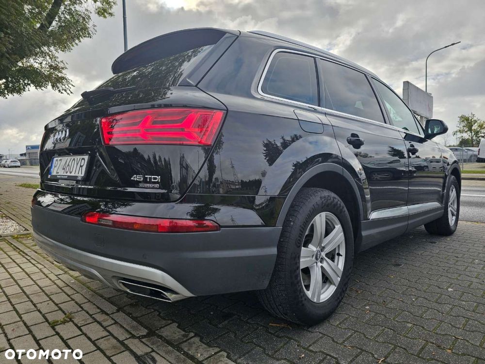 Audi Q7 - 9