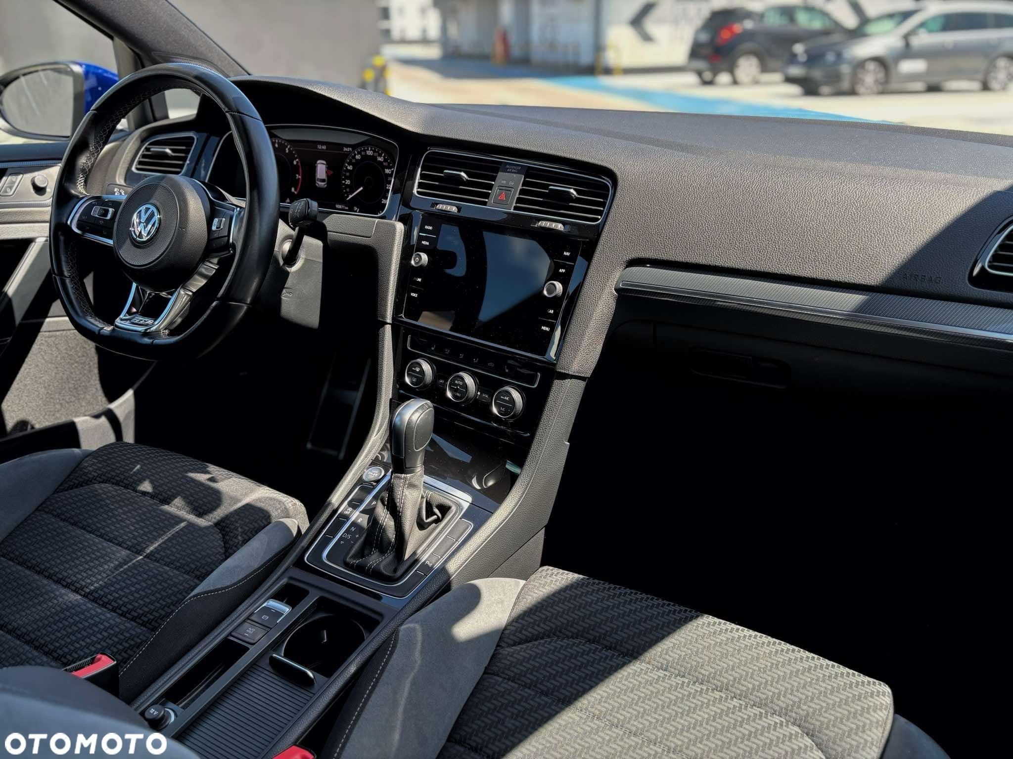 Volkswagen Golf VII 1.5 TSI BMT Evo Highline DSG - 12