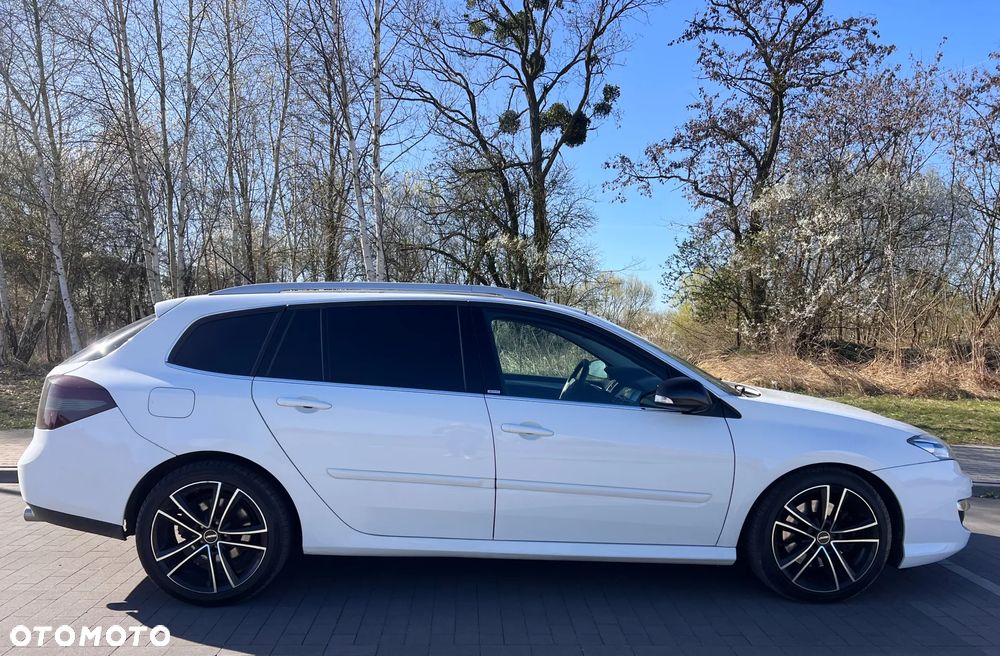 Renault Laguna 2.0 dCi Initiale ESM - 4