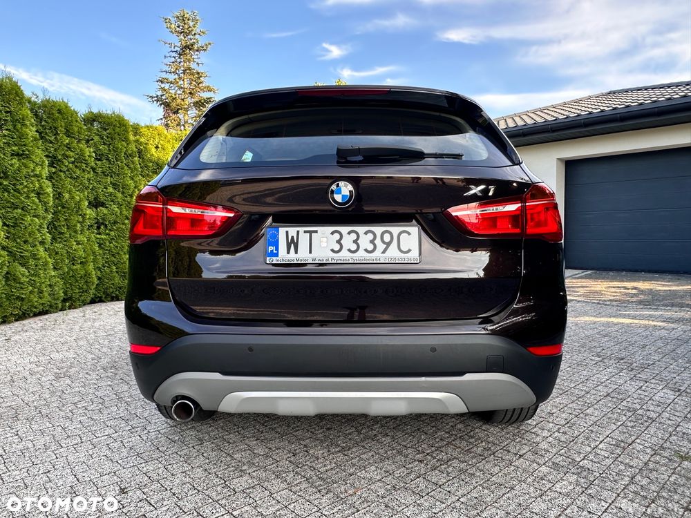 BMW X1 xDrive18d xLine - 26