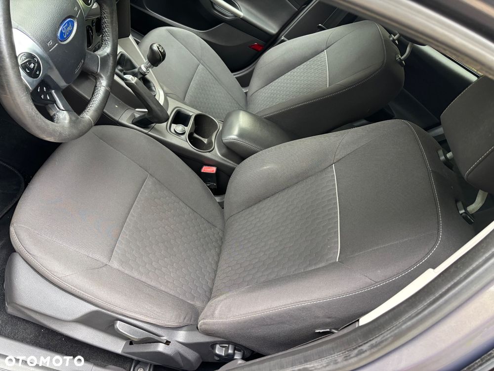 Ford Focus 1.6 TDCi DPF Start-Stopp-System Titanium - 19