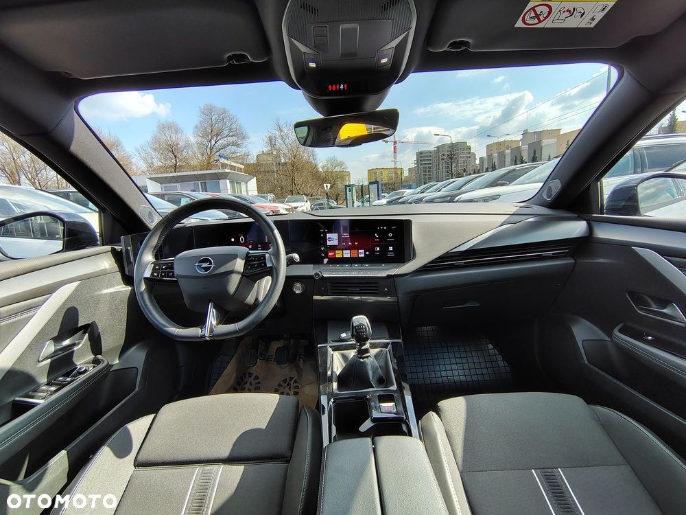 Opel Astra 1.2 T GS S&S - 8