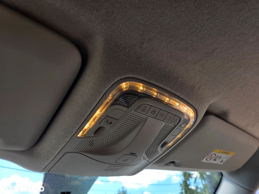 Mercedes-Benz Vito - 26