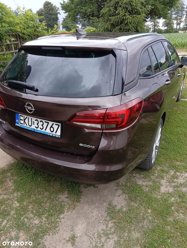 Opel Astra - 4