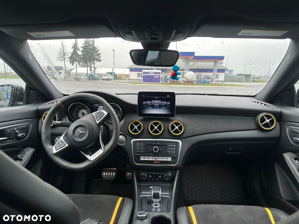 Mercedes-Benz CLA AMG 45 4Matic AMG Speedshift 7G-DCT Yellow Night Edition - 19
