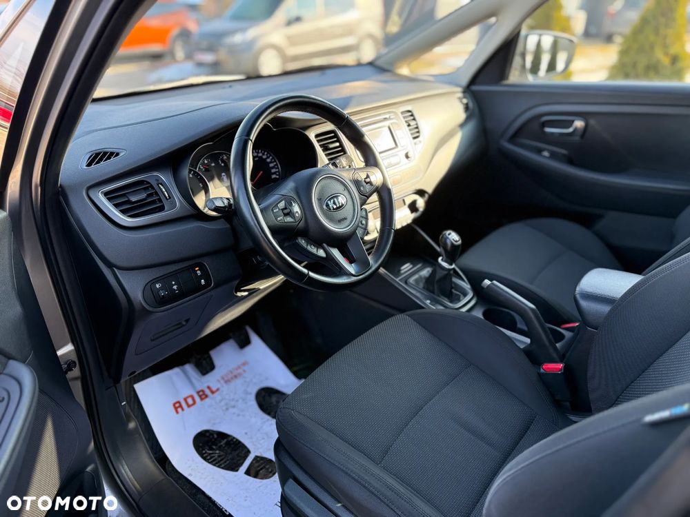 Kia Carens 1.7 CRDi L - 13