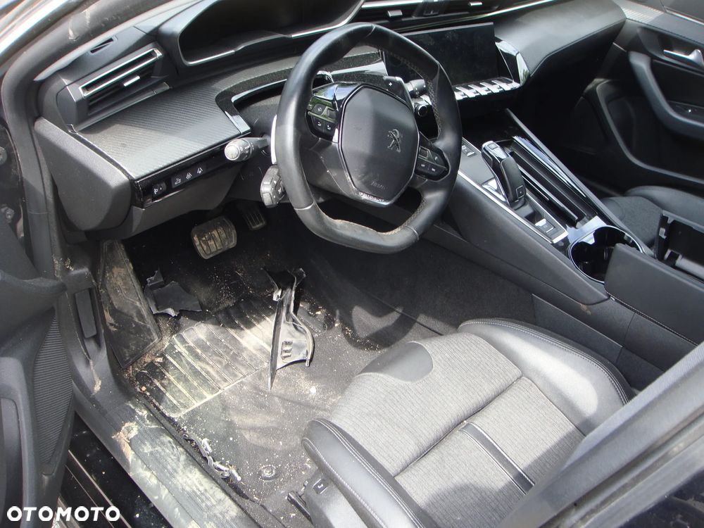 Peugeot 508 BlueHDi 130 EAT8 Allure - 6