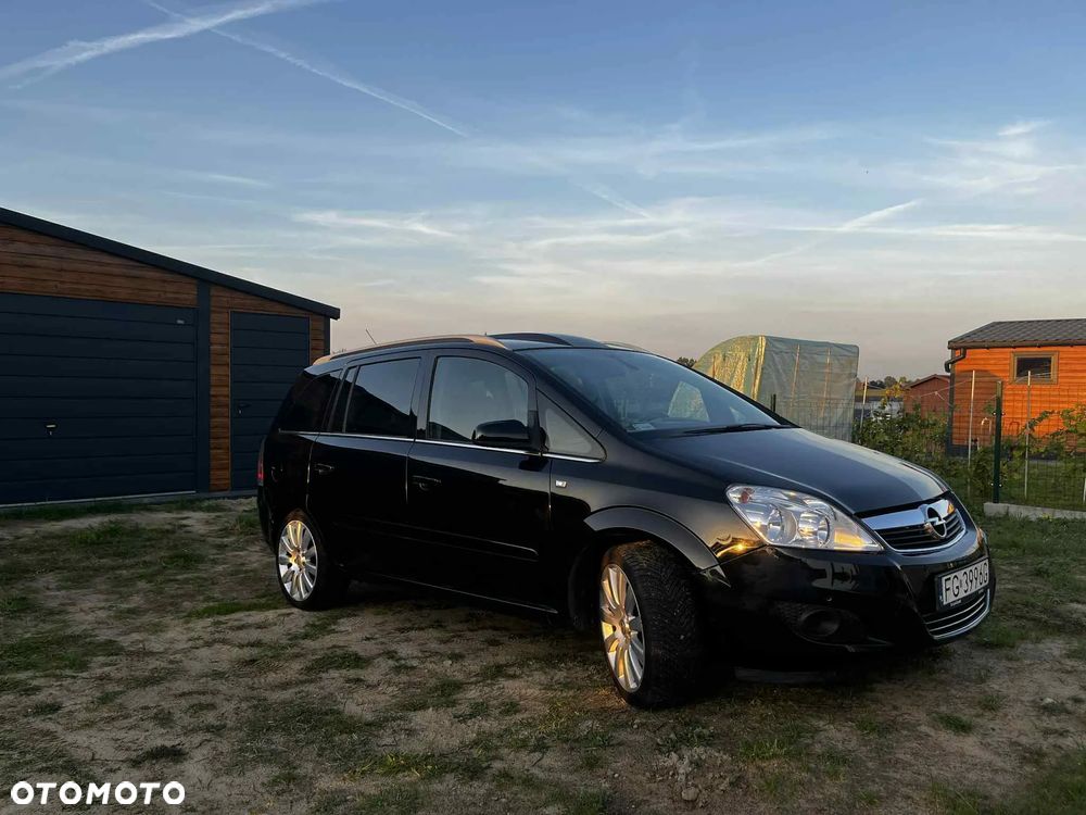 Opel Zafira 1.8 Sport - 2