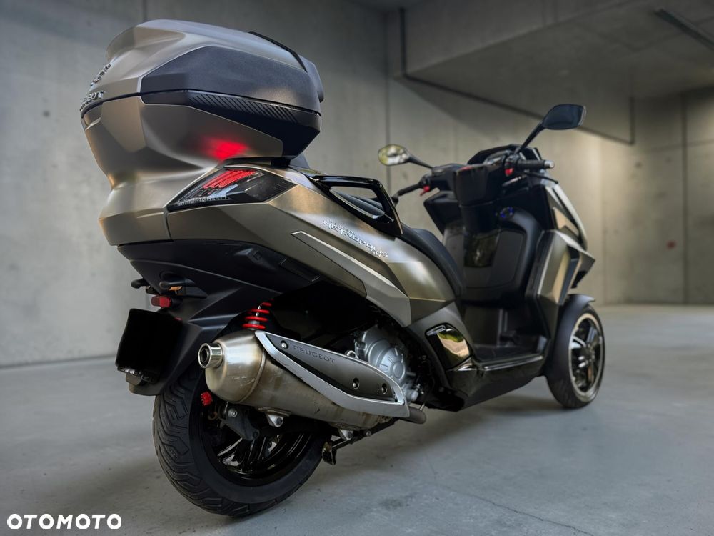 Peugeot Metropolis - 7