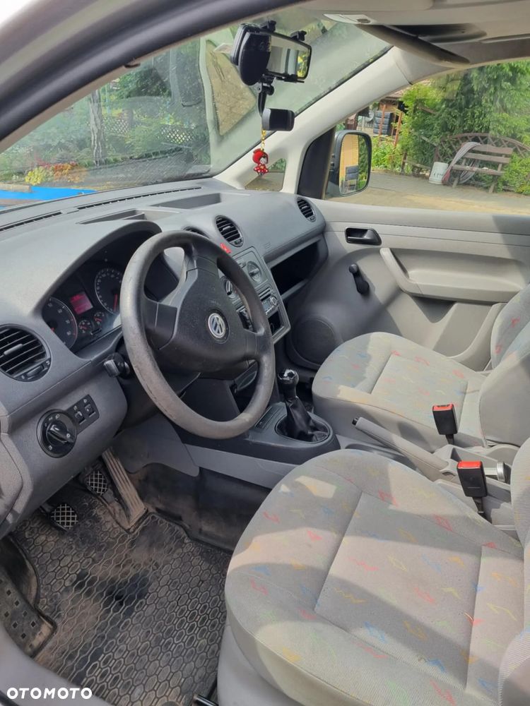 Volkswagen Caddy - 11