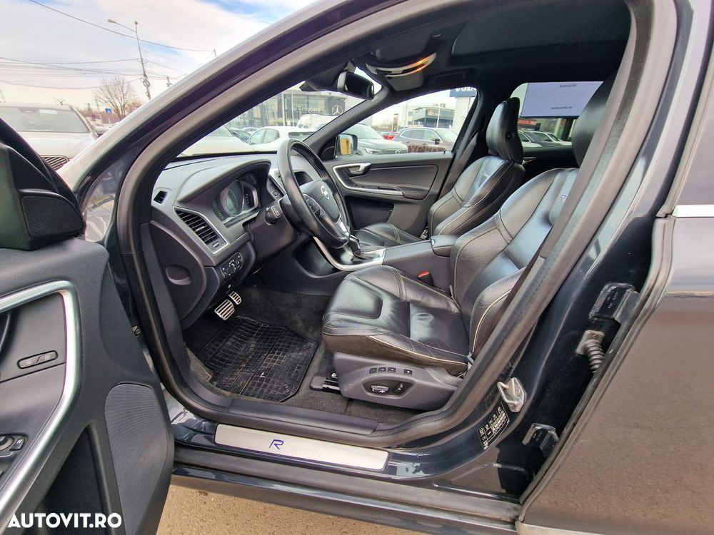 Volvo XC 60 D4 AWD Summum - 10