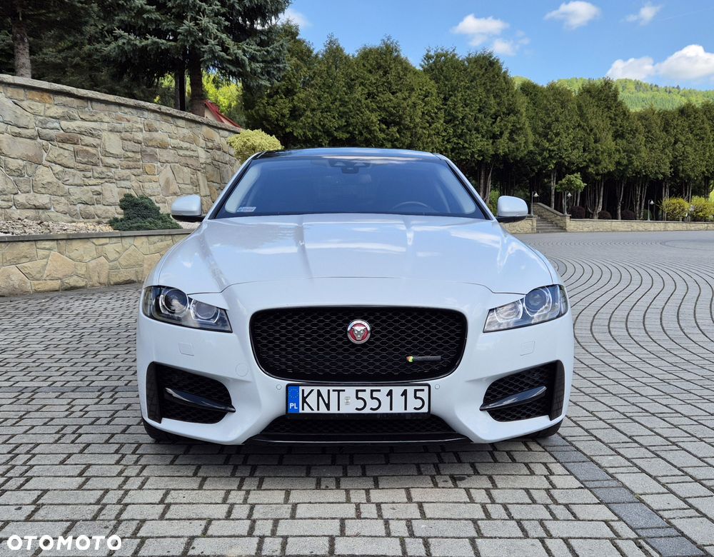 Jaguar XF 3.0 V6 AWD R-Sport - 5