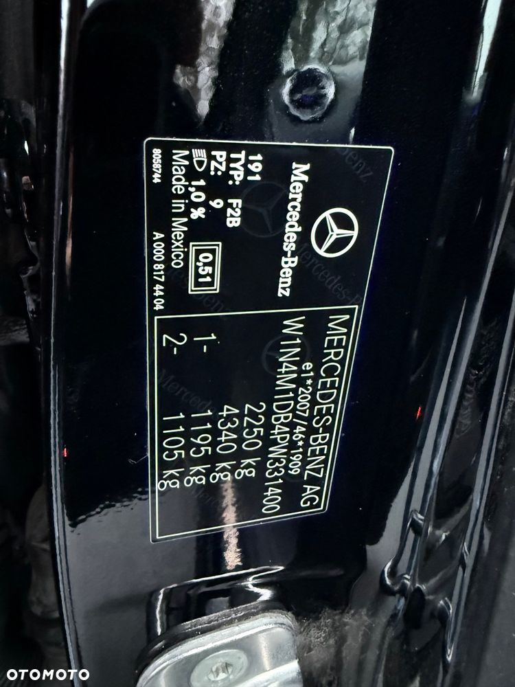 Mercedes-Benz GLB 200 d 4-Matic AMG Line 8G-DCT - 21