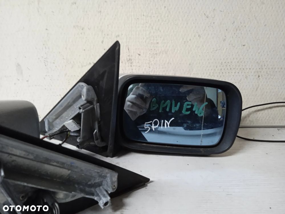 LUSTERKO PRAWE LUB LEWE ELEKTRYCZNE 5PIN BMW E46 - 3