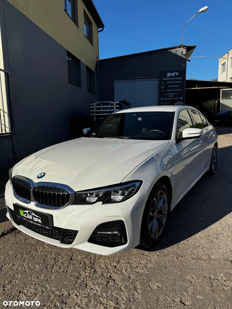 BMW Seria 3 318d M Sport - 16