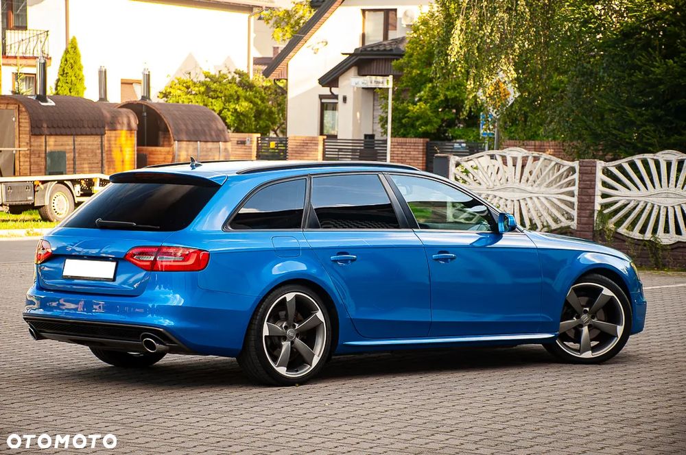 Audi A4 Avant 1.8 TFSI quattro S line Sportpaket - 17