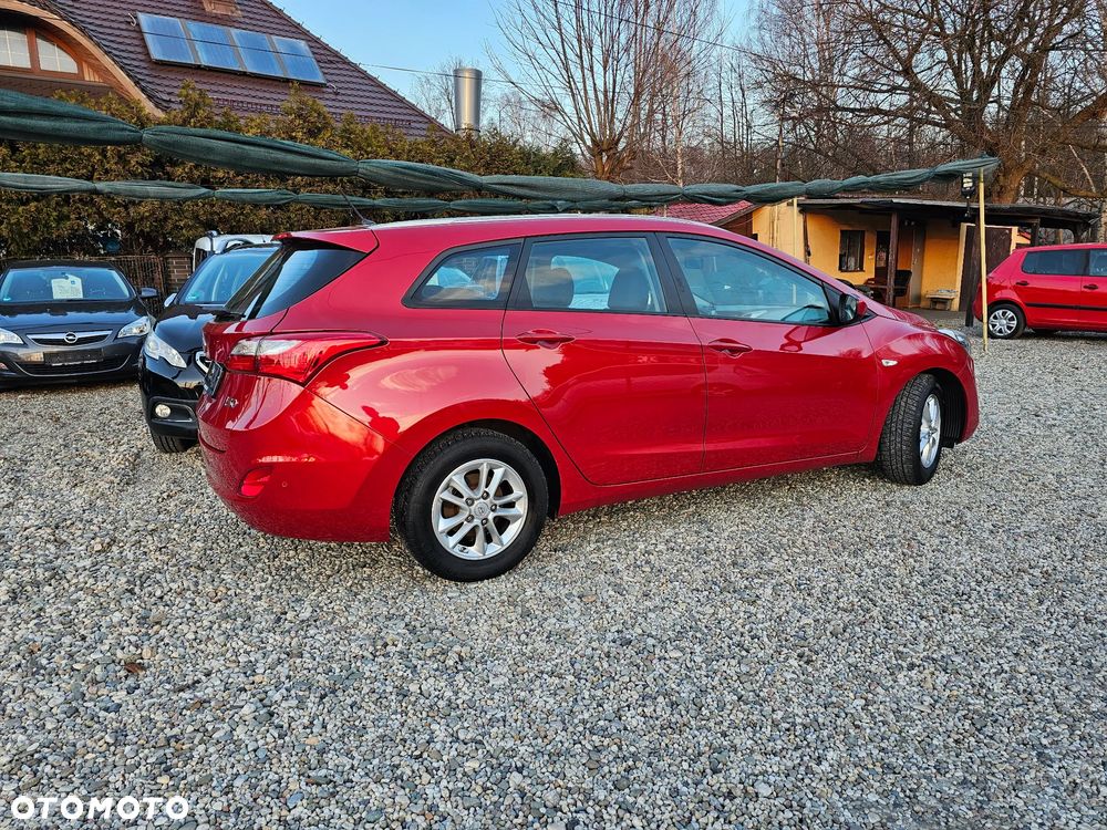 Hyundai i30 blue 1.6 GDI Style - 32