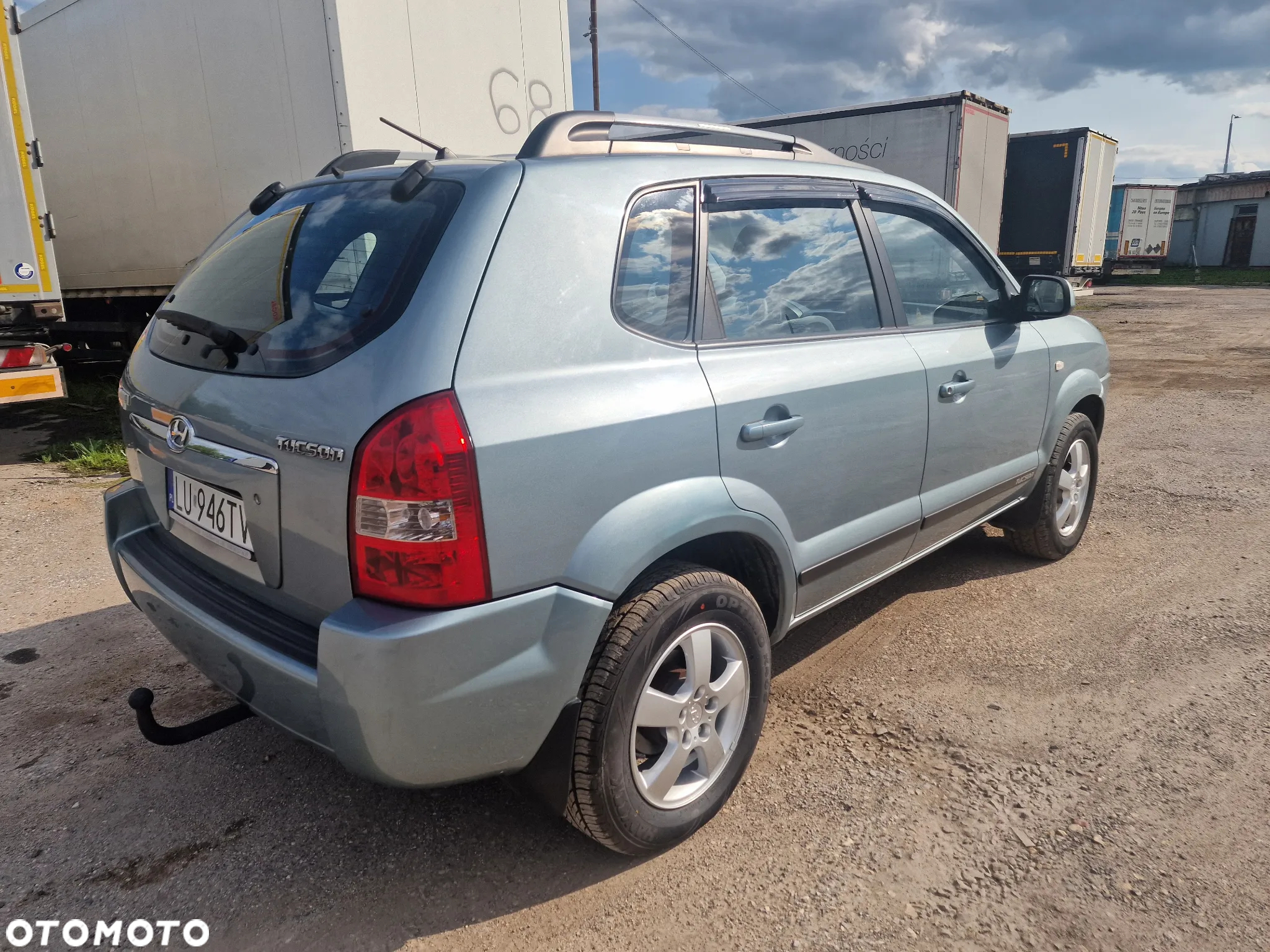 Hyundai Tucson 2.0 Comfort 2WD - 8