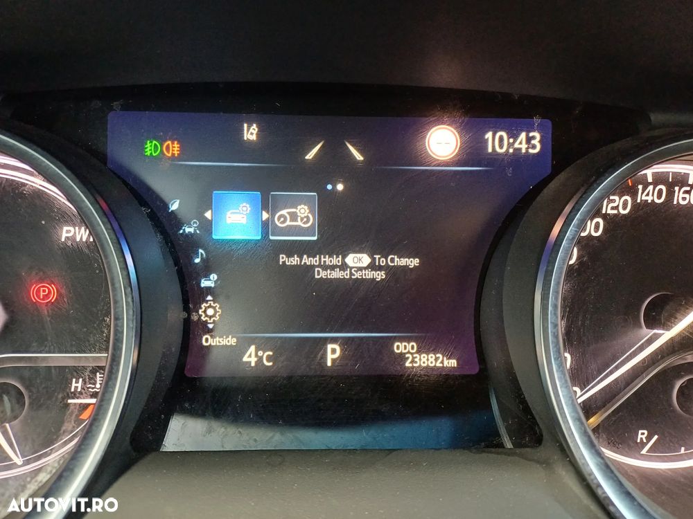 Toyota Camry 2.5 Exclusive - 17