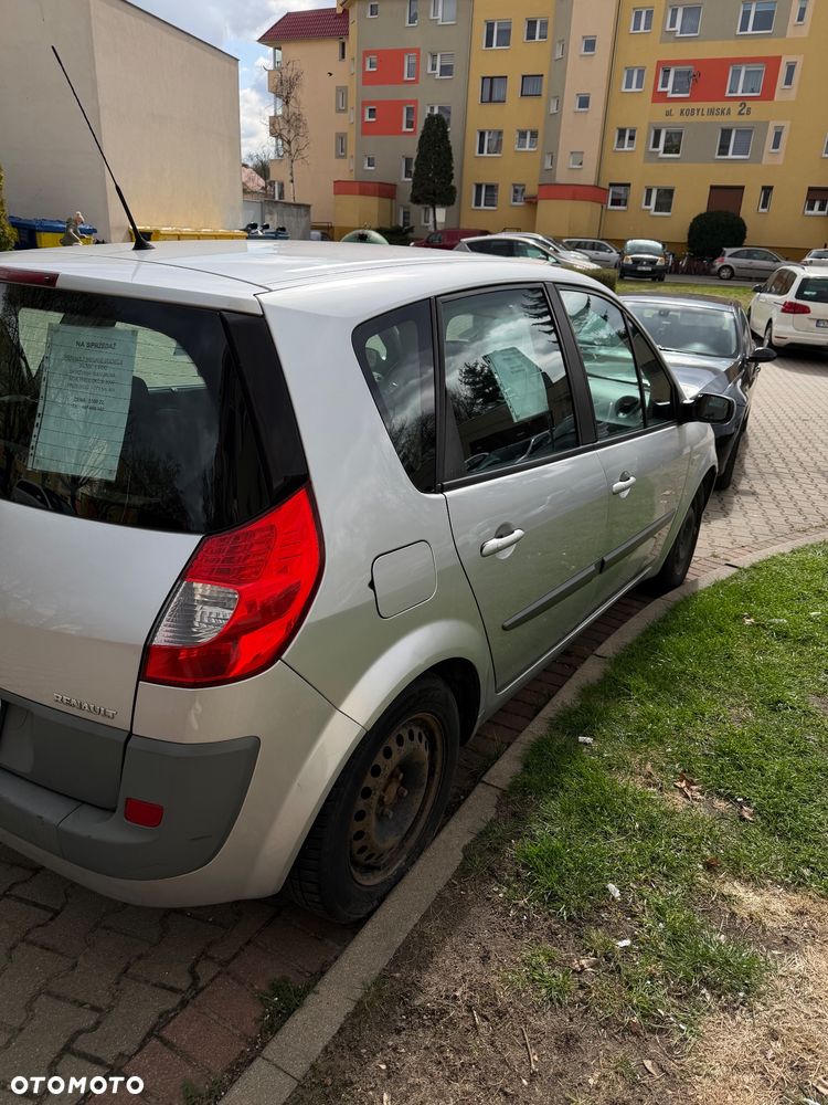 Renault Scenic 1.9 dCi Expression - 7