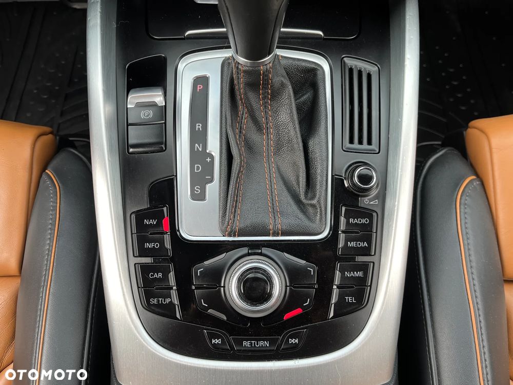 Audi Q5 2.0 TDI Quattro Stronic - 28