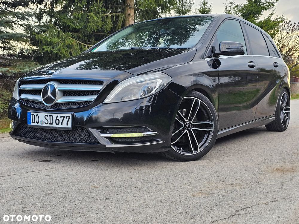Mercedes-Benz Klasa B 200 CDI (BlueEFFICIENCY) - 1