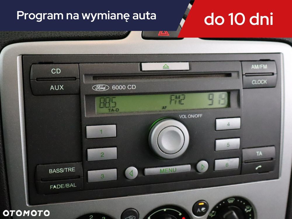 Ford Focus SW - 14
