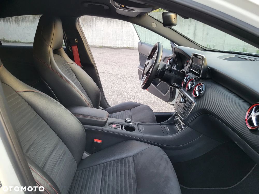 Mercedes-Benz Klasa A 250 Sport 7G-DCT - 21