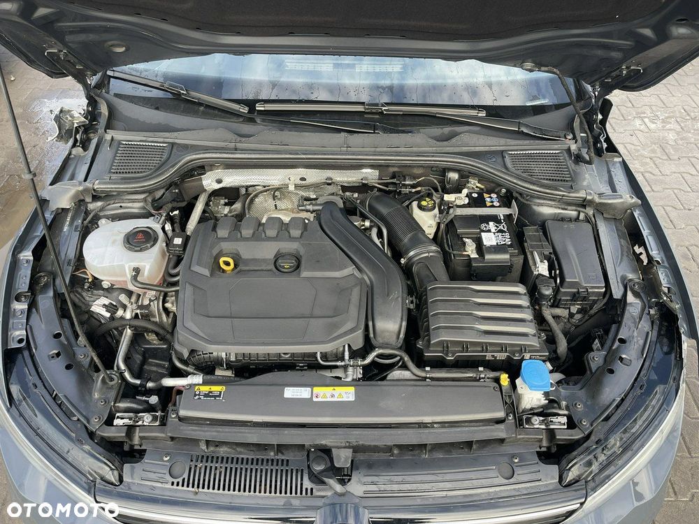 Volkswagen Golf 1.5 eTSI OPF DSG Move - 18